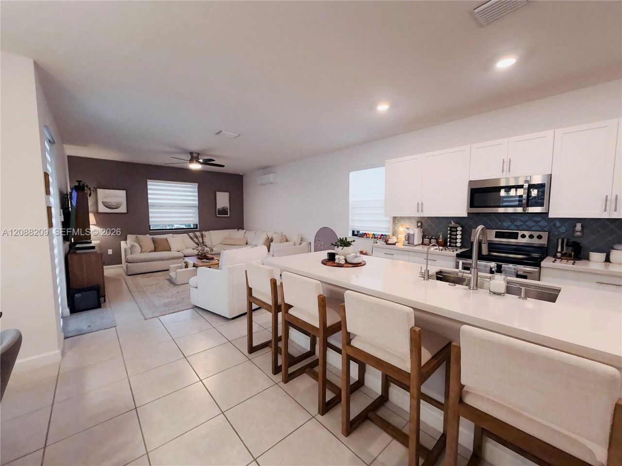 11014 W 35th Ln, Hialeah, FL 33018 Photo