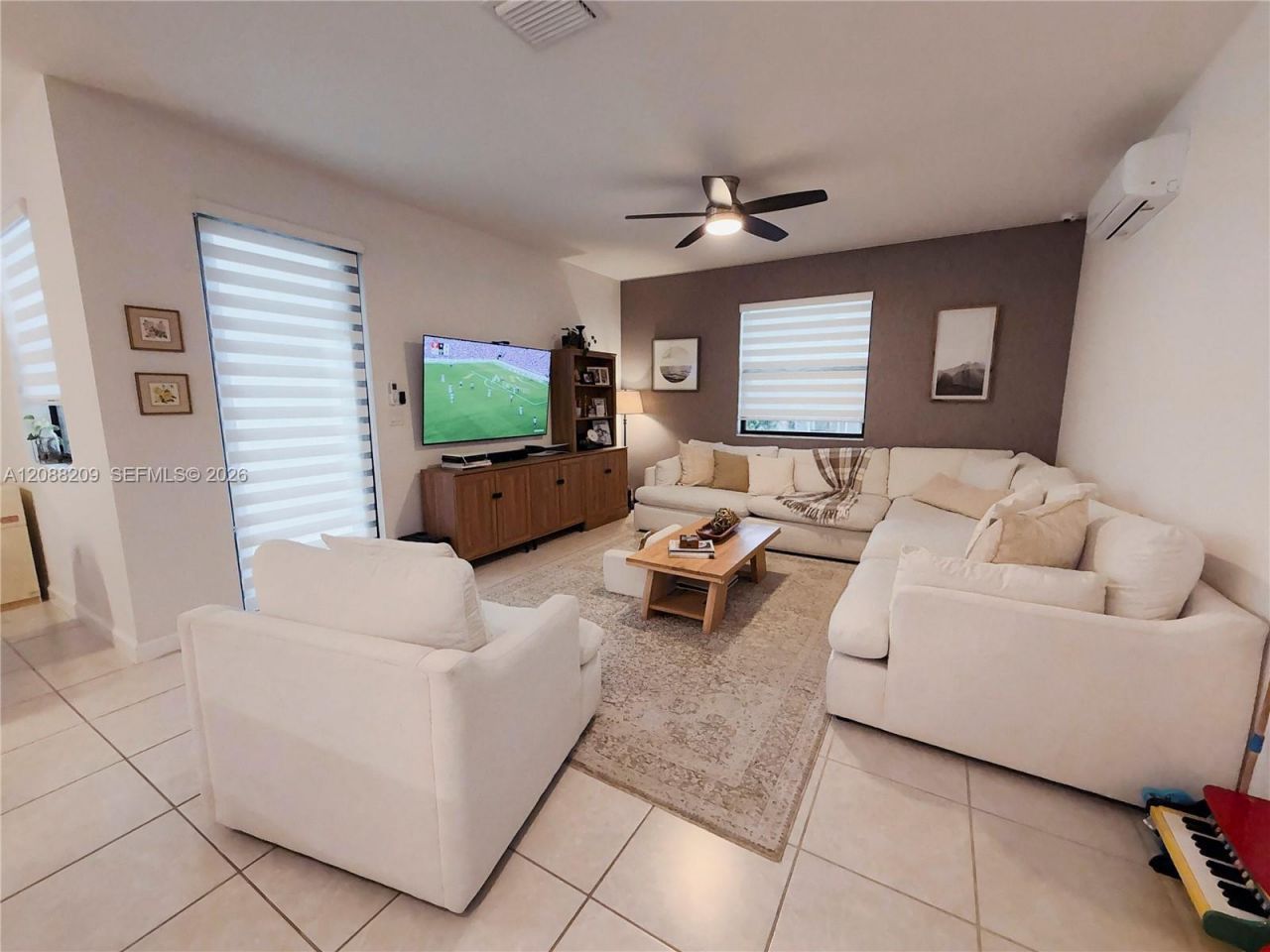 11014 W 35th Ln, Hialeah, FL 33018 Photo