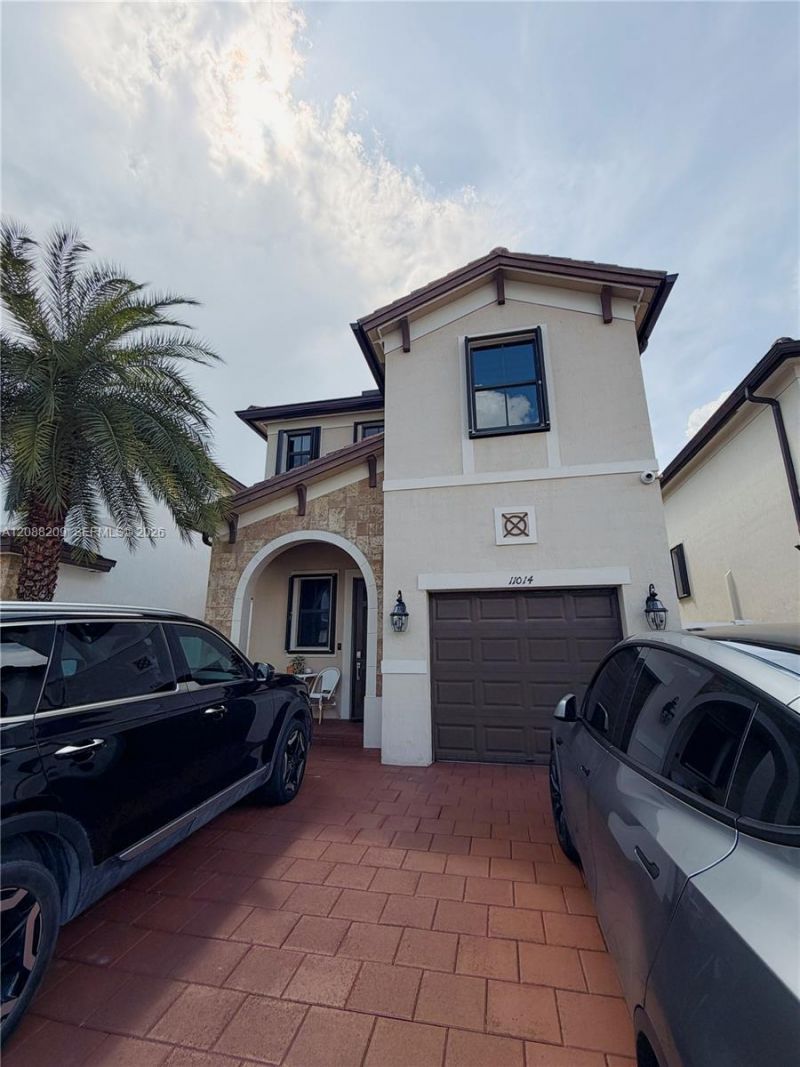 11014 W 35th Ln, Hialeah, FL 33018 Photo