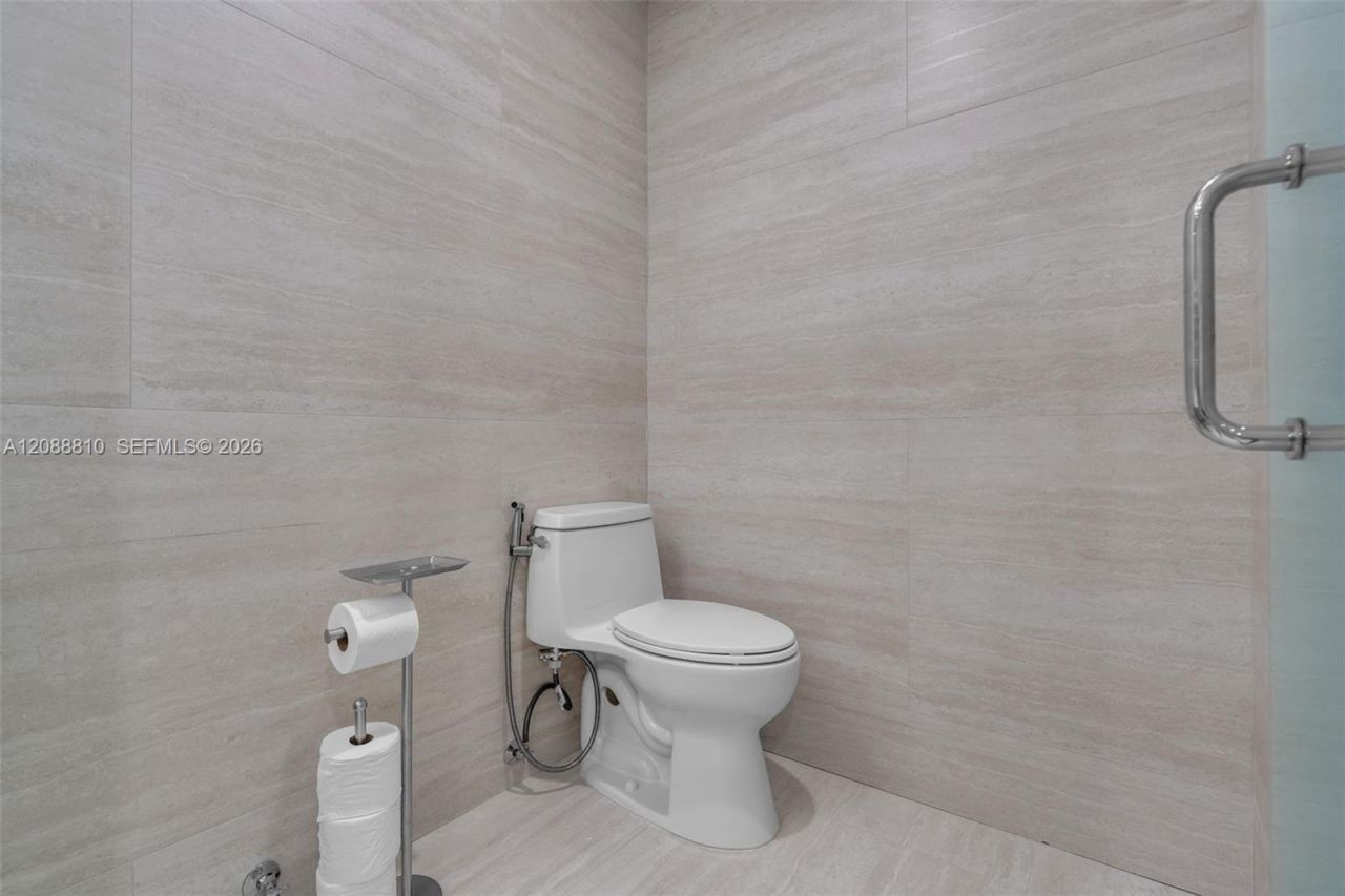 151 Crandon Blvd, Unit 138, Key Biscayne, FL 33149 Photo