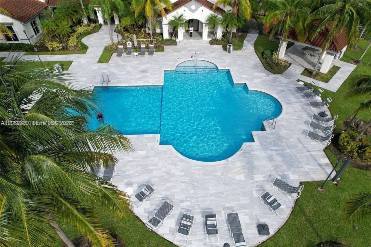 4460 NW 107th Ave, Unit 204-8, Doral, FL 33178 Photo