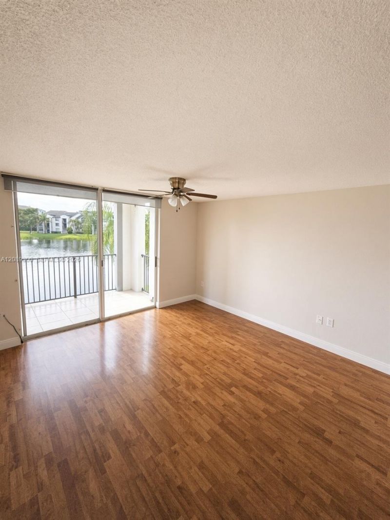 4460 NW 107th Ave, Unit 204-8, Doral, FL 33178 Photo