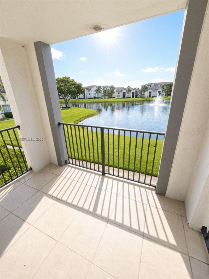 4460 NW 107th Ave, Unit 204-8, Doral, FL 33178 Photo