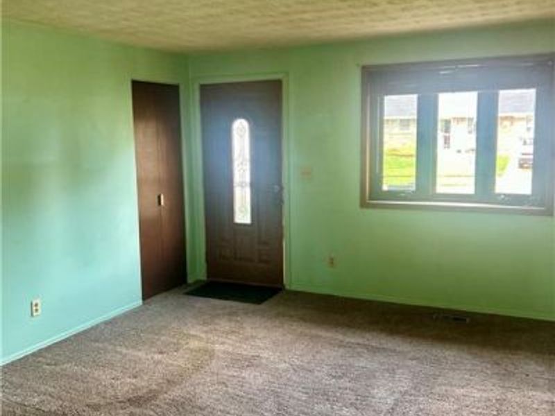 6566 Highbury Road, Huber Heights, OH 45424 Photo 5
