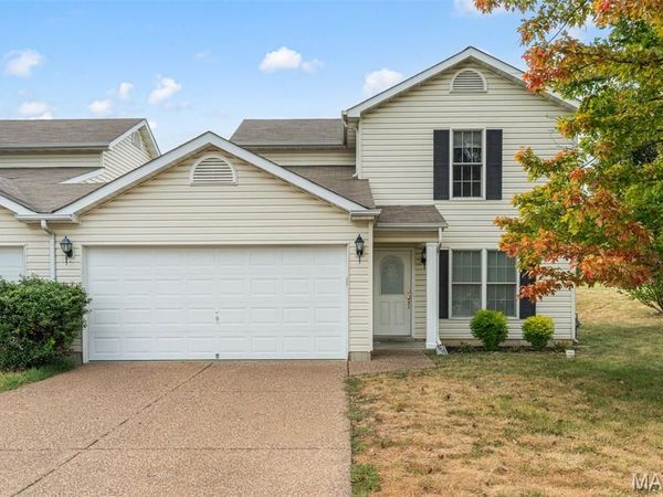 11 Tyler Court, Unit 2101B, Wentzville, MO 63385