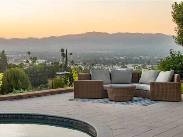 4347 Coronet, Encino, CA 91316