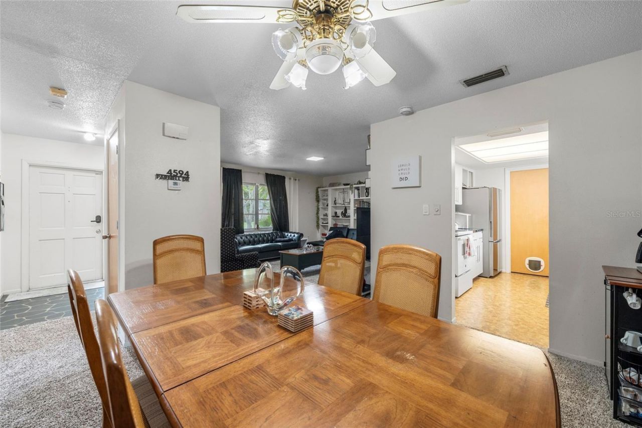 4594 Parnell Drive, Sarasota, FL 34232 Photo