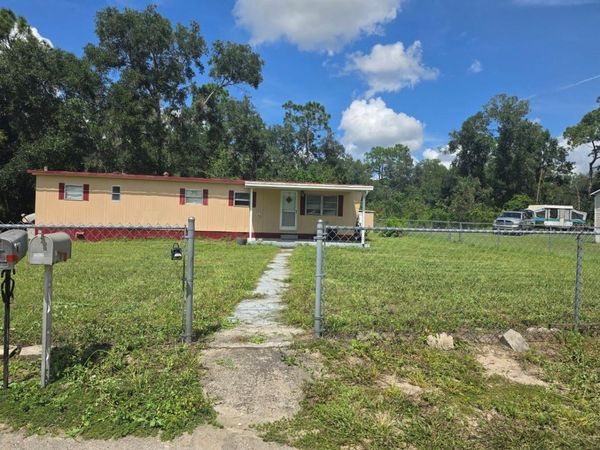 10401 SE 127TH LANE , BELLEVIEW, FL 34420