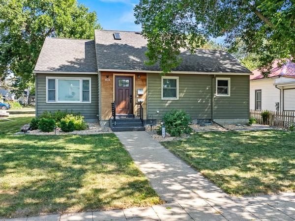 404 Walnut Street, Marshall, MN 56258