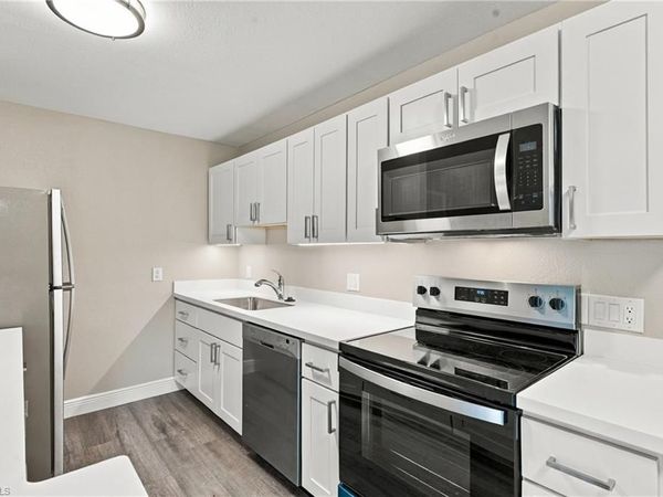 17422 Birchwood LN, Unit 2, FORT MYERS, FL 33908
