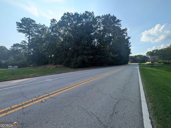 1195 Christian Circle SE, Conyers, GA 30013
