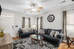 513 Finnegan Lane  photo 4