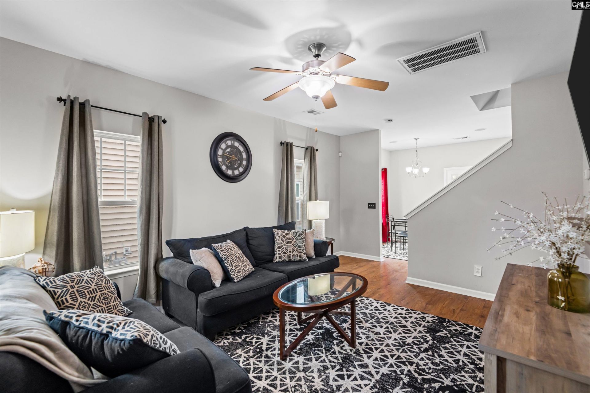 513 Finnegan Lane  Photo 6