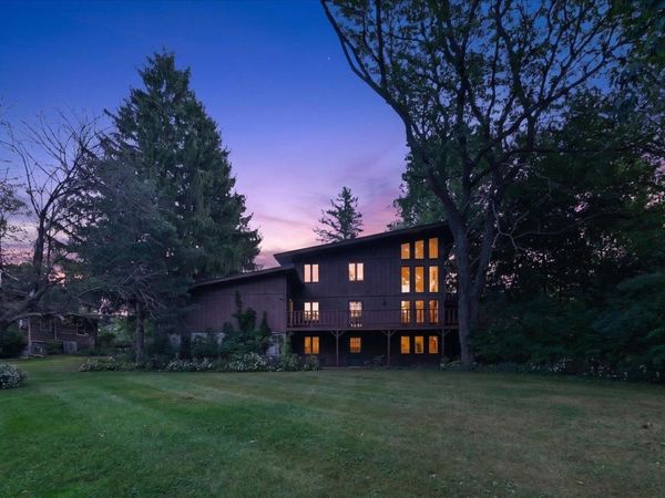 5519 Pheasant Hill Road, Monona, WI 53716