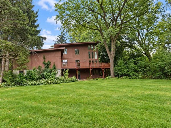 5519 Pheasant Hill Road, Monona, WI 53716