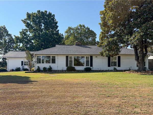 1549 Mallard Point Road, Mountain Home, AR 72653