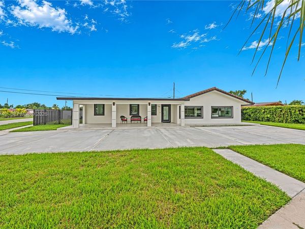 11300 SW 43rd St, Miami, FL 33165