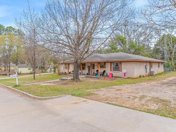 700 Amy Street, Canton, TX 75103