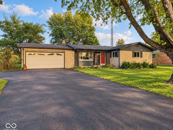 385 S Baltimore Road , Monrovia, IN 46157