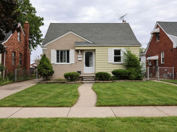 1754 Markese Avenue, Lincoln Park, MI 48146