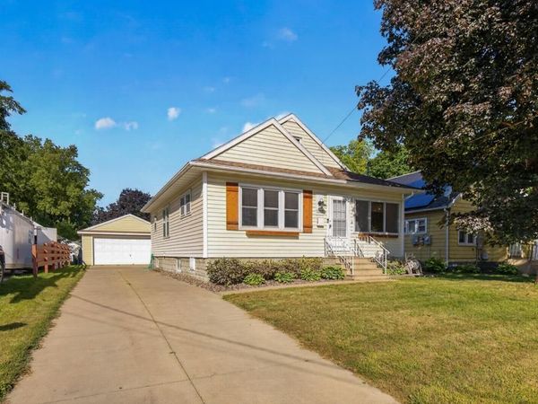1133 8th Avenue SE, Rochester, MN 55904