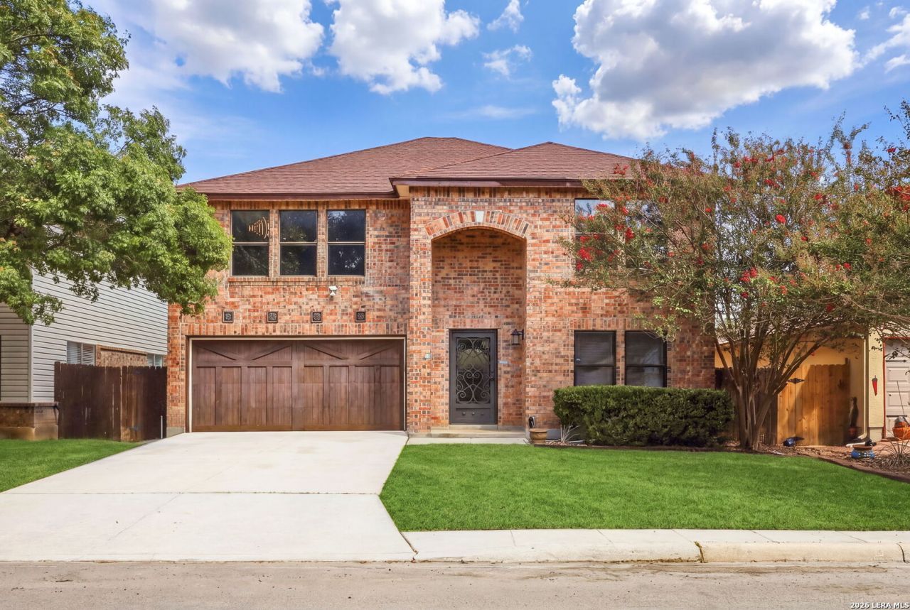13126 Regency Bnd, San Antonio, TX 78249 Main Photo