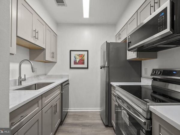 10805 HAMPTON MILL TERRACE, Unit 220, NORTH BETHESDA, MD 20852