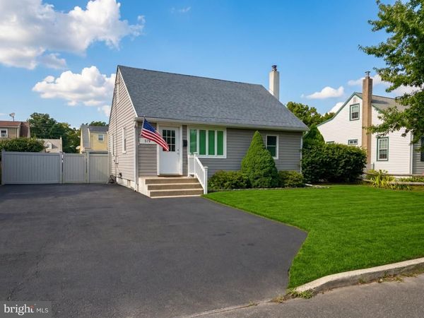 3519 CARNARVON AVENUE , BRISTOL, PA 19007