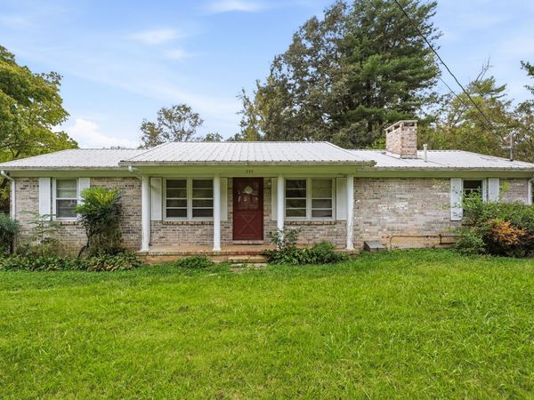 335 Gay Rd, McMinnville, TN 37110