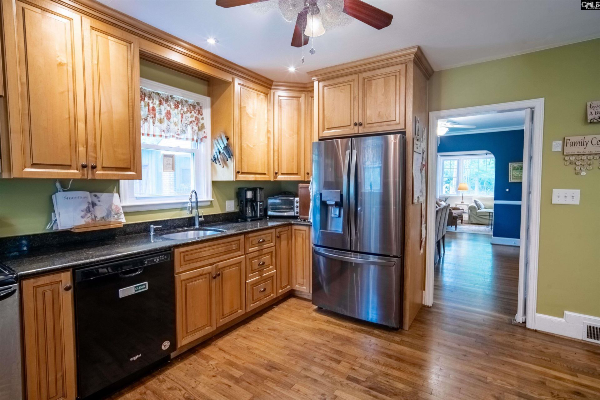 204 Summerlea Drive  Photo 11