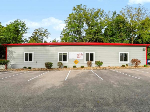 1108 W 8th Street, Bloomington, IN 47404