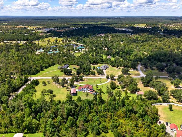 2618 Indian Springs Road , Marianna, FL 32446
