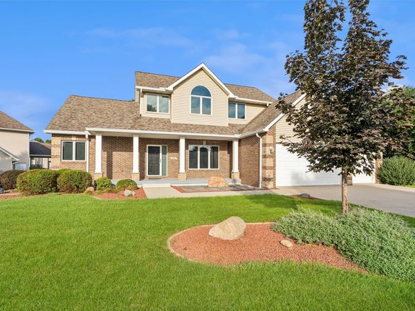 3423 Honeysuckle Road, Ames, IA 50014