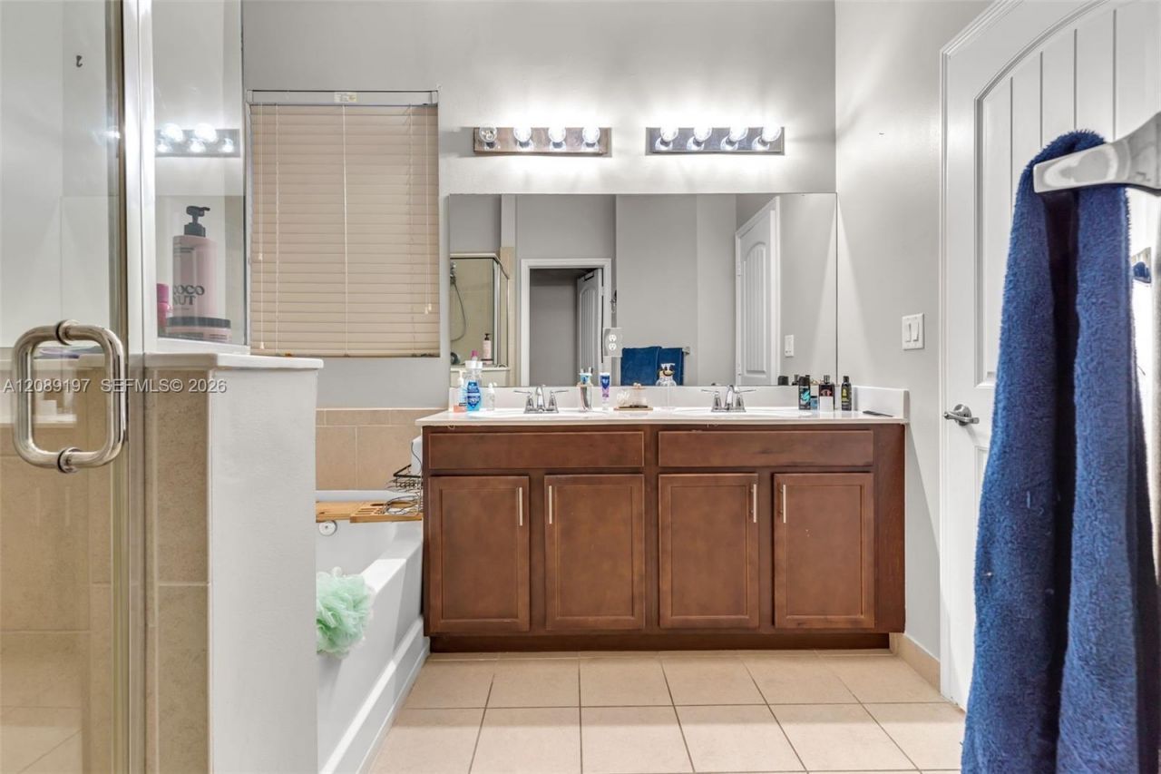 11833 SW 250th Ter, Homestead, FL 33032 Photo