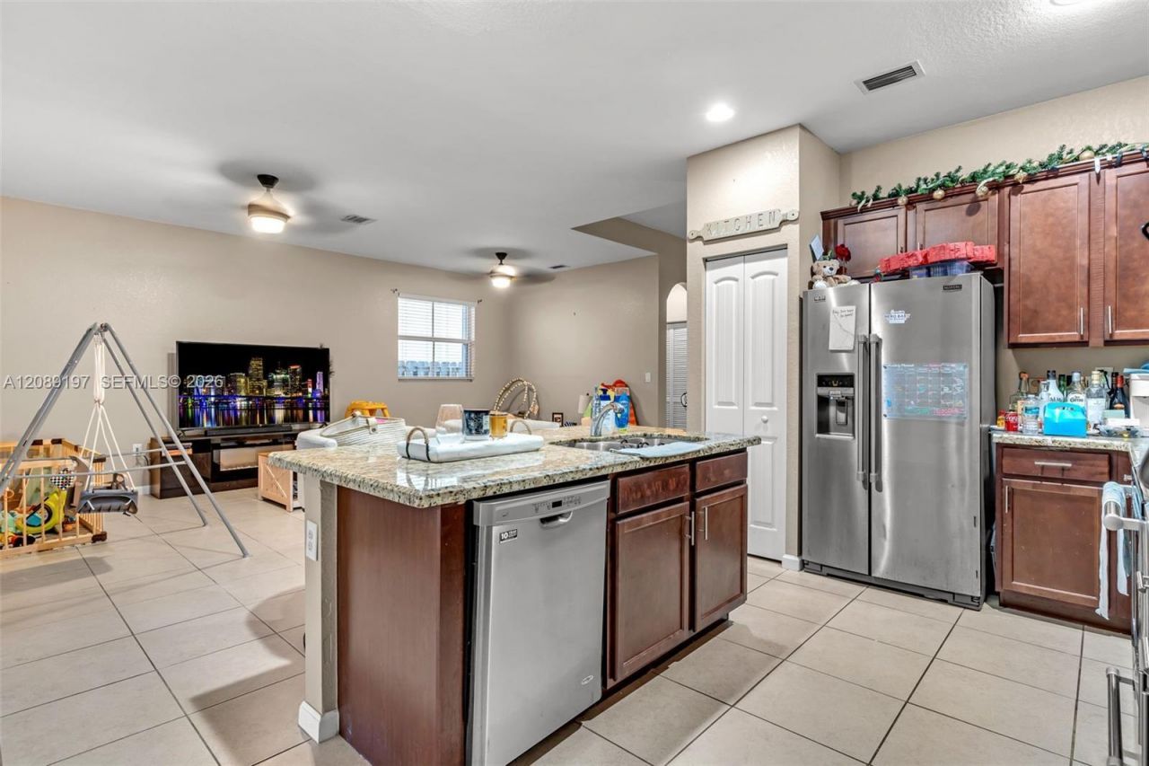 11833 SW 250th Ter, Homestead, FL 33032 Photo