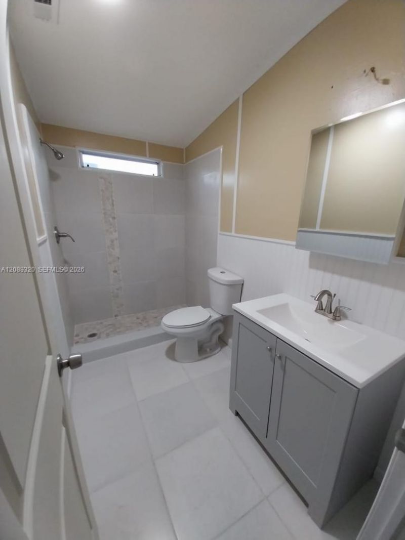 19800 SW 180th Ave, Unit 135, Miami, FL 33187 Photo