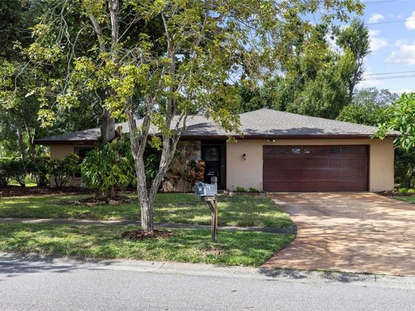 3307 DEL PRADO COURT, TAMPA, FL 33614