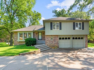 506 Dowding Court, Bellevue, NE 68005