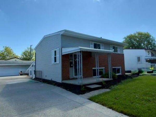 31657 Olmstead Road, Rockwood, Mi 48173