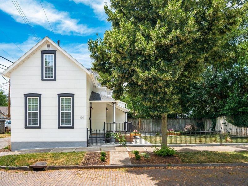 1091 S Washington Avenue, Columbus, OH 43206 Photo 1