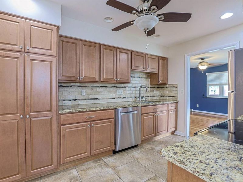 10819 Lemarie Drive, Sharonville, OH 45241 Photo 11