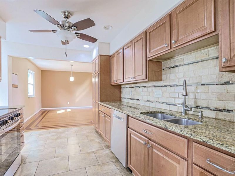 10819 Lemarie Drive, Sharonville, OH 45241 Photo 13