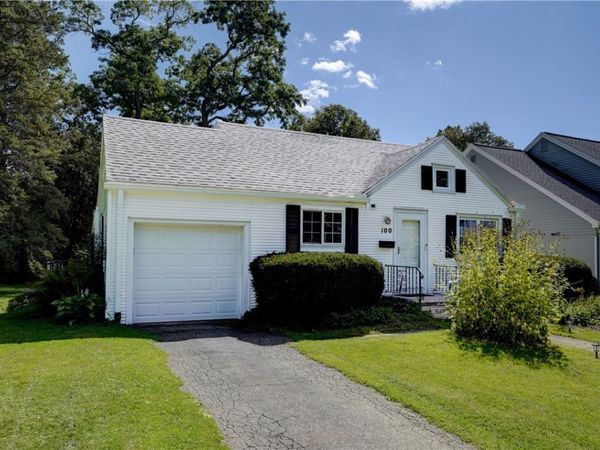 100 Meadowbrook Road, Rochester, NY 14620