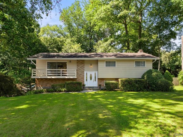 182 Geymer Drive, Mahopac, NY 10541