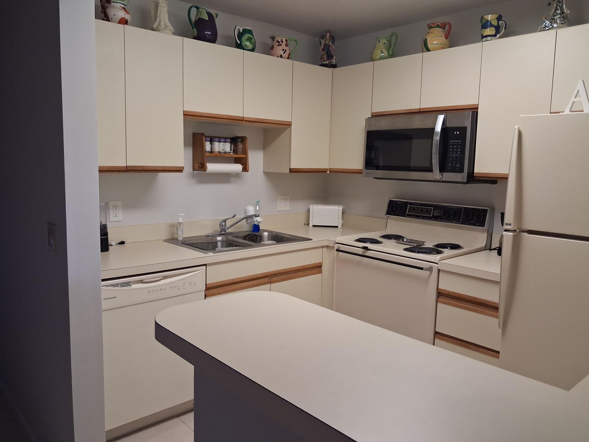 23 Lake Vista Trail, Unit 204, Port Saint Lucie, FL 34952 Photo