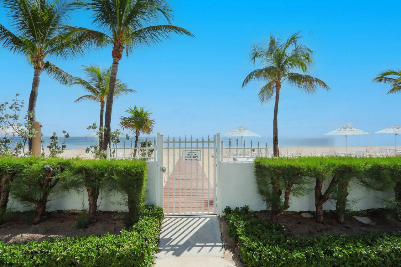 139 Sunrise Avenue, Unit 1090, Palm Beach, FL 33480 Photo