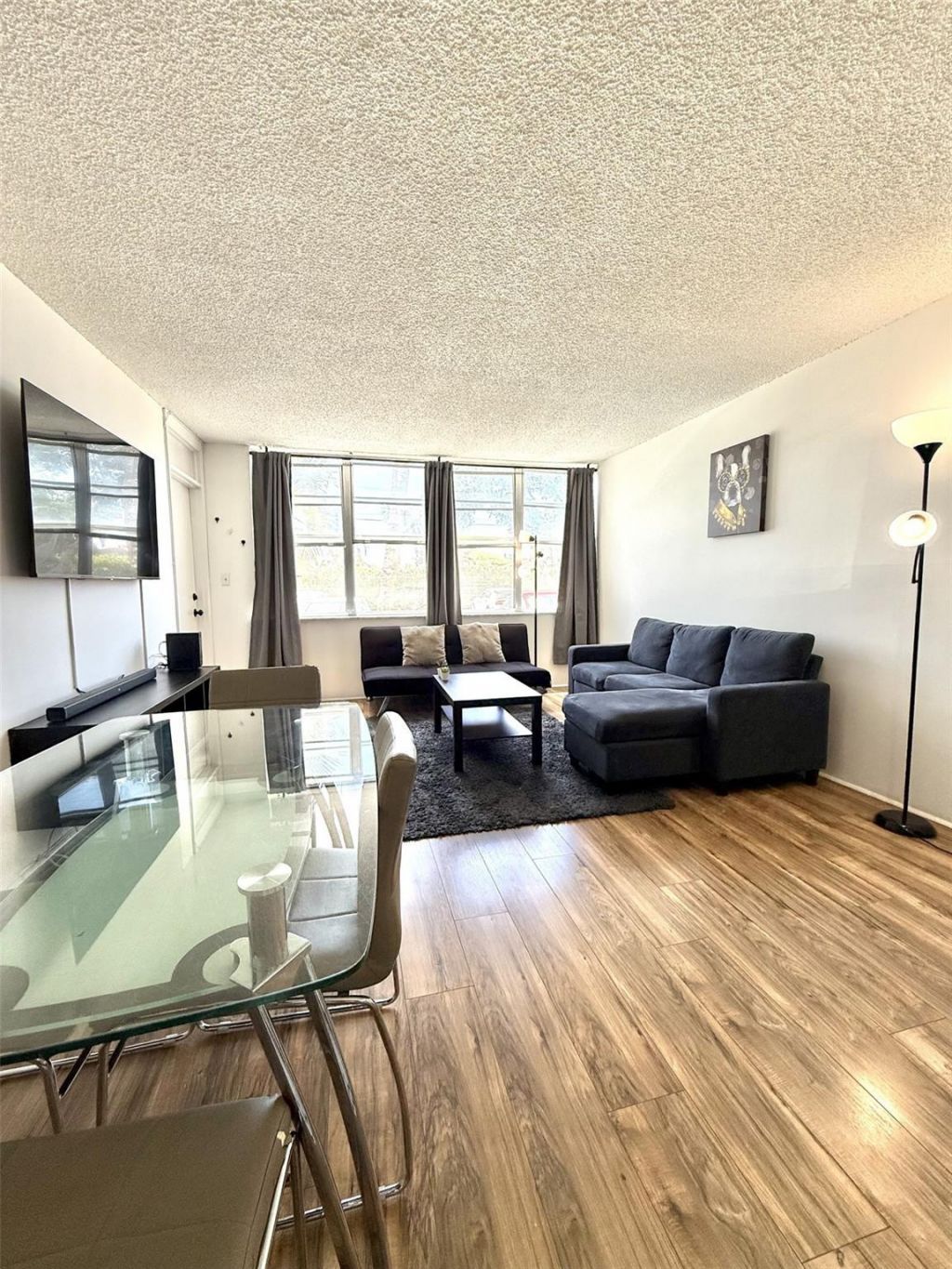 2741 E Taft Street, Unit 102, Hollywood, FL 33020 Photo