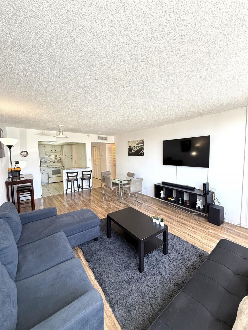 2741 E Taft Street, Unit 102, Hollywood, FL 33020 Photo