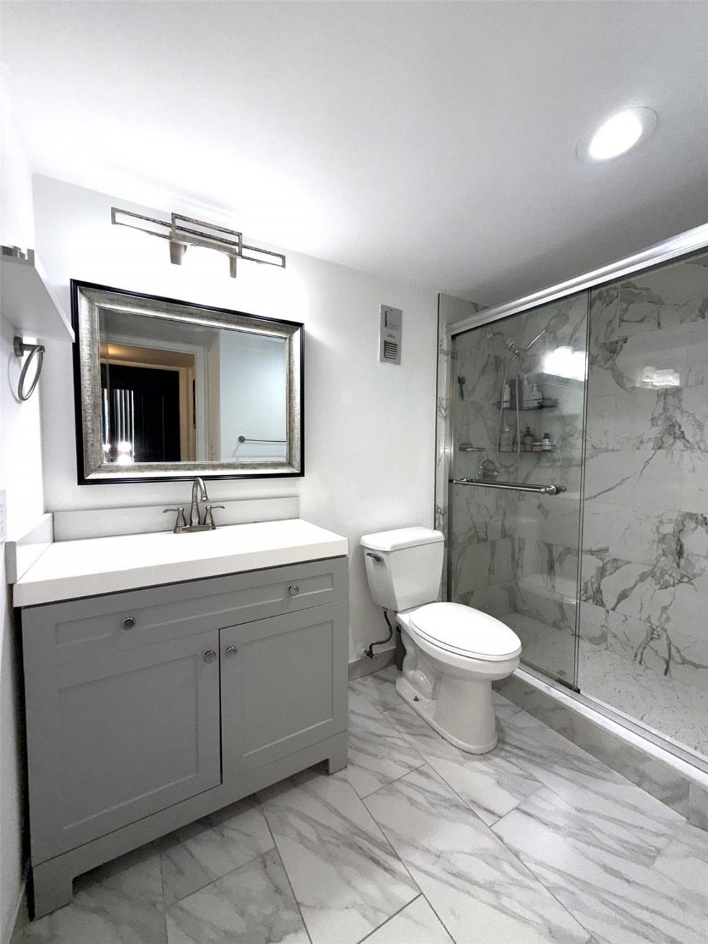 2741 E Taft Street, Unit 102, Hollywood, FL 33020 Photo