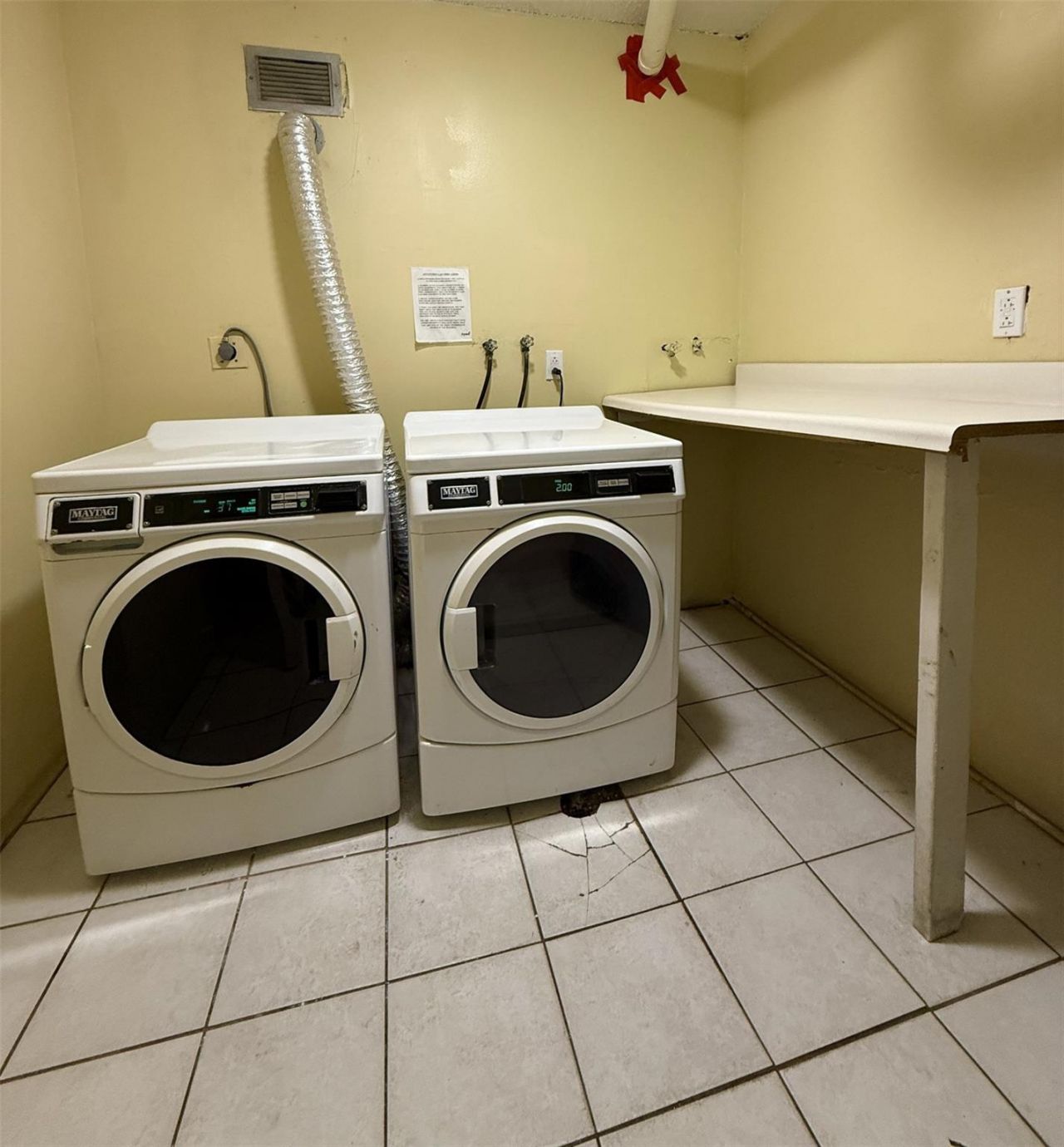 2741 E Taft Street, Unit 102, Hollywood, FL 33020 Photo